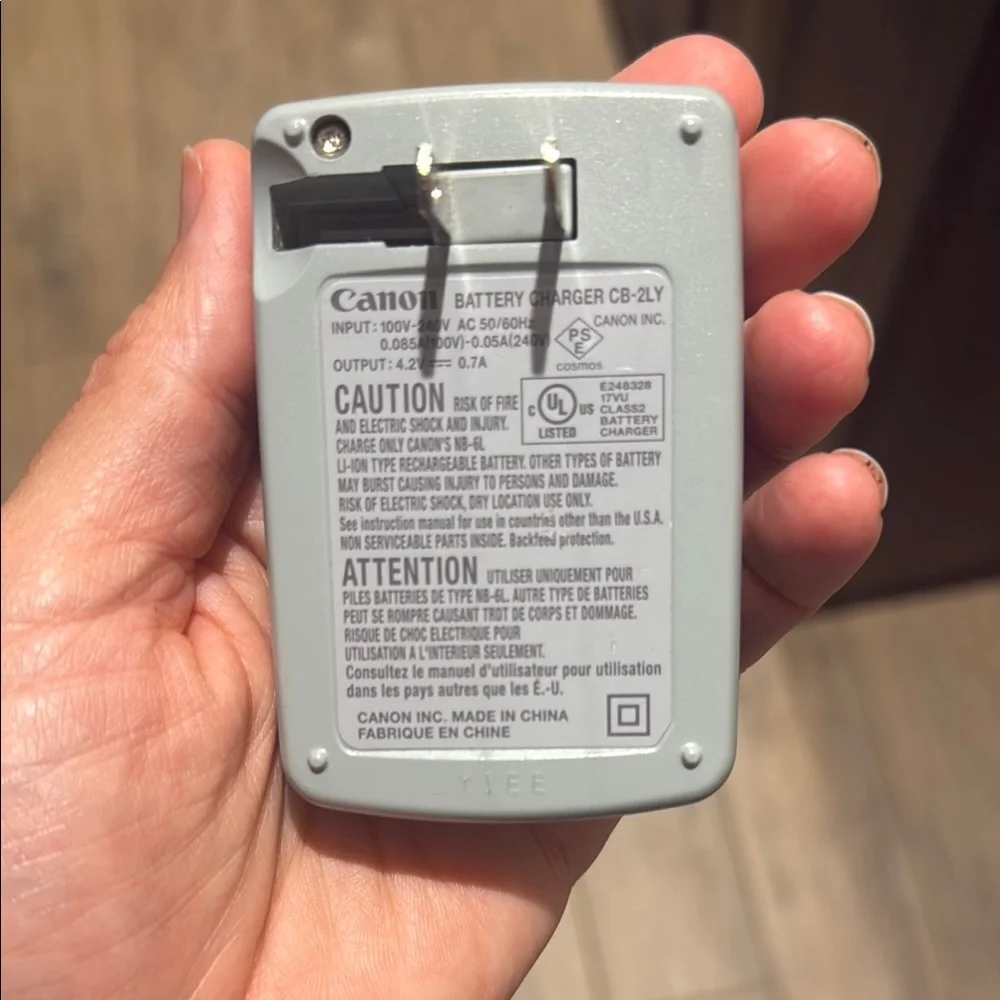 Canon Light Gray Battery Charger